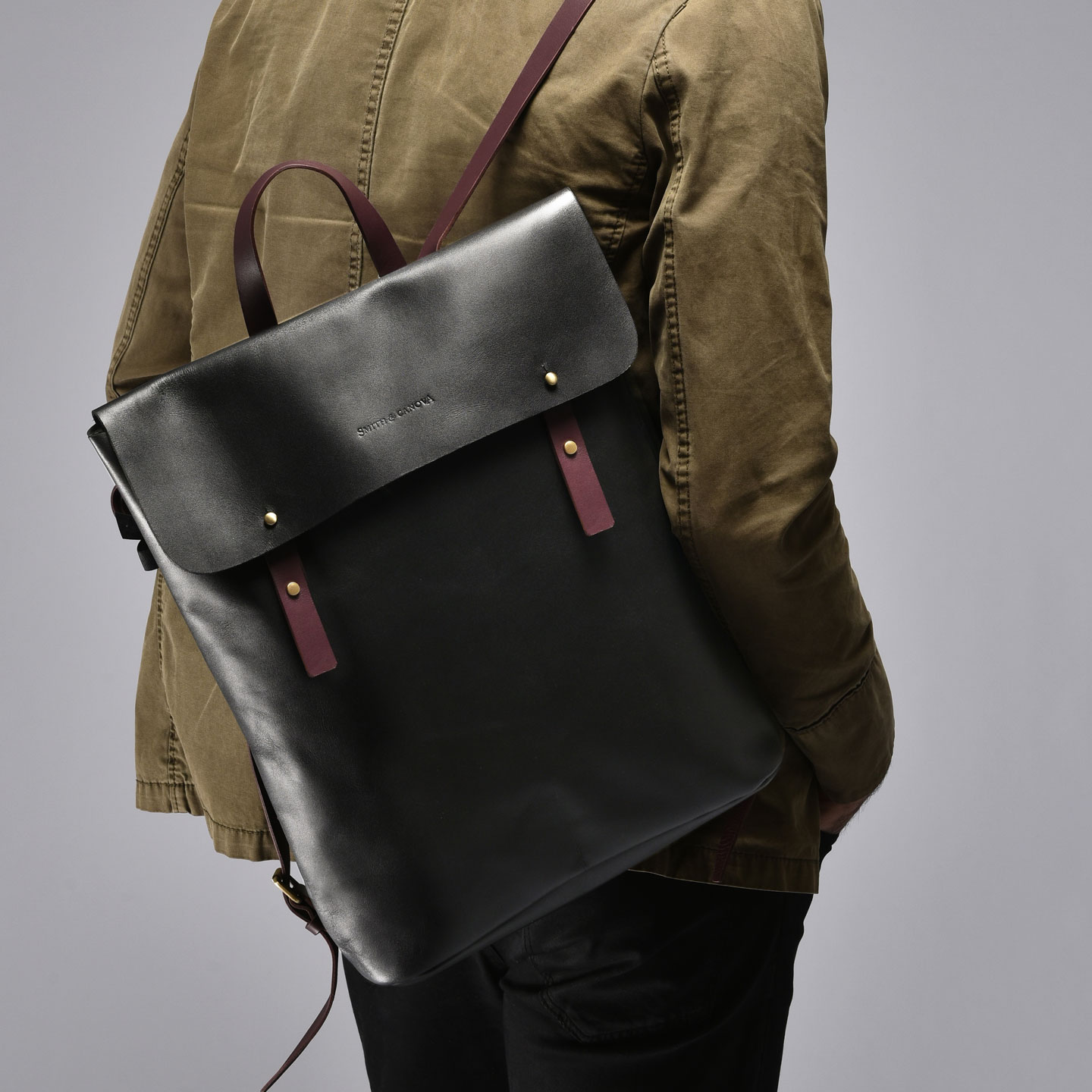 Handbags, Purses, Hip Flasks - Smith & Canova
